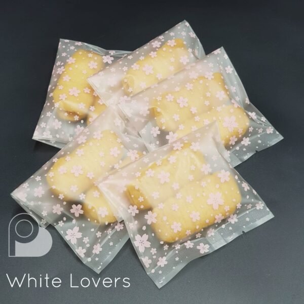 White Lovers - Image 4